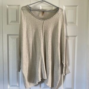 Poncho With Arms Size S🥰🥰